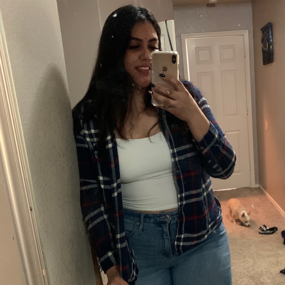 Meet your Posher, Yalit